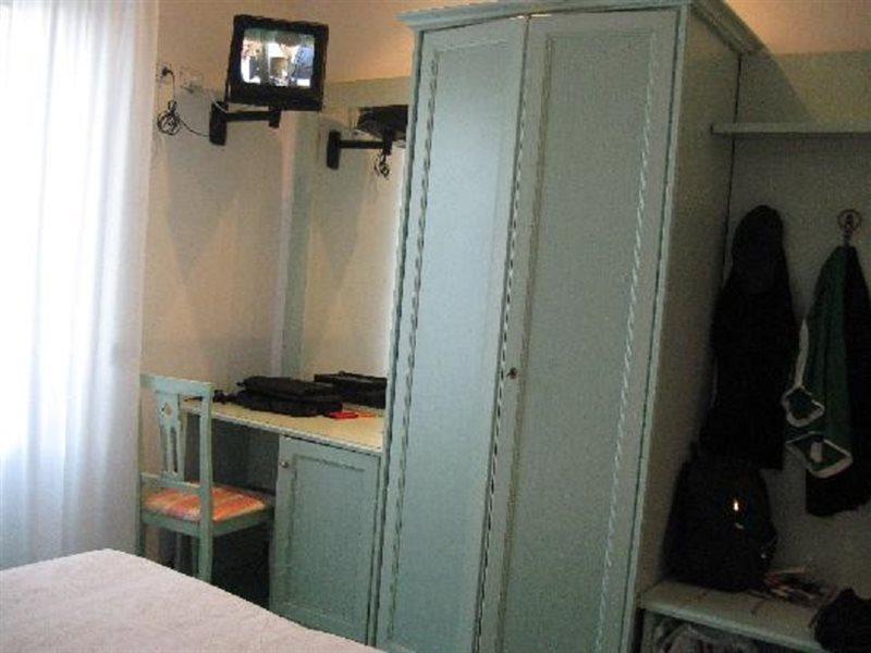 Hotel Garden Viareggio Ngoại thất bức ảnh
