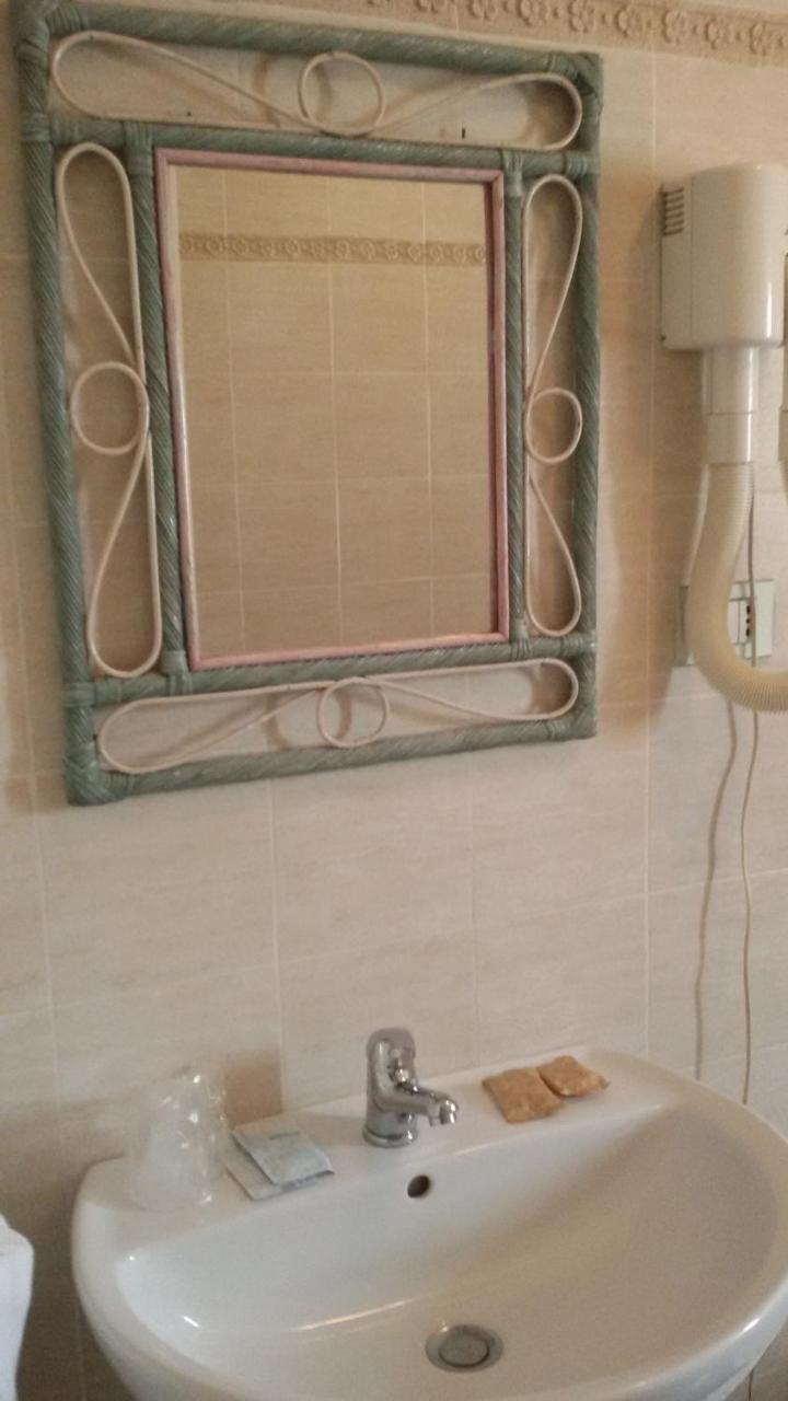 Hotel Garden Viareggio Ngoại thất bức ảnh